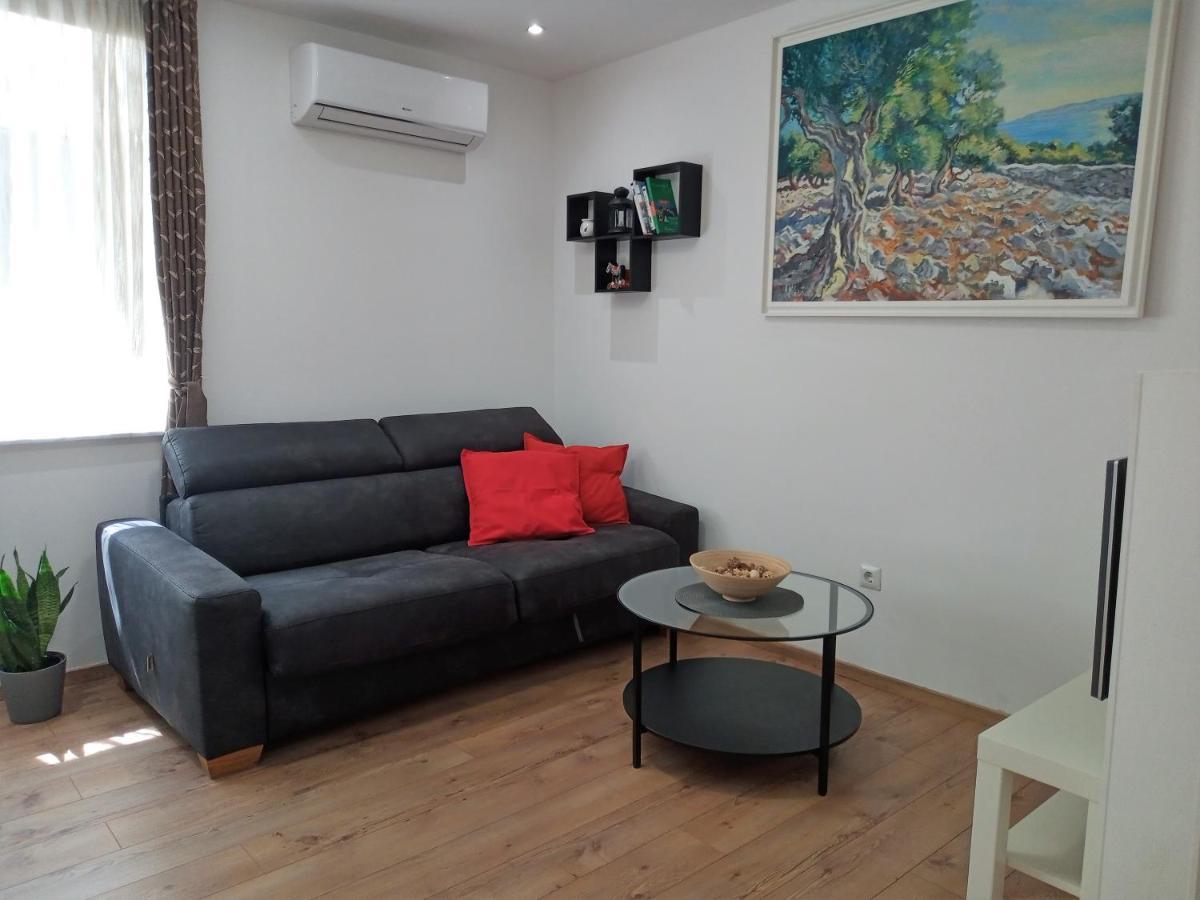 Oliva 4 Stars Διαμέρισμα Ζάγκρεμπ Εξωτερικό φωτογραφία